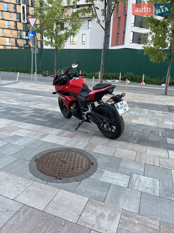 Спортбайк Honda CBR 400R 2016 в Києві