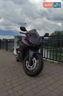 Спортбайк Honda CBR 400R 2019 в 