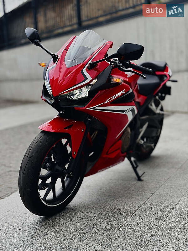 Спортбайк Honda CBR 400R 2019 в Фастове