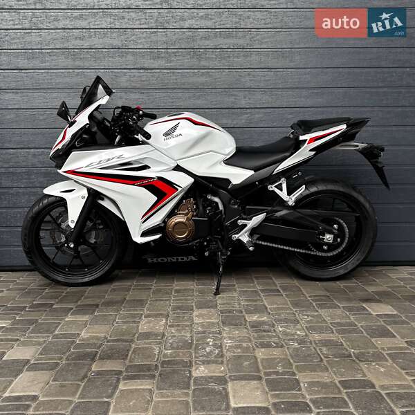 Мотоцикл Без обтекателей (Naked bike) Honda CBR 400R 2020 в Белой Церкви