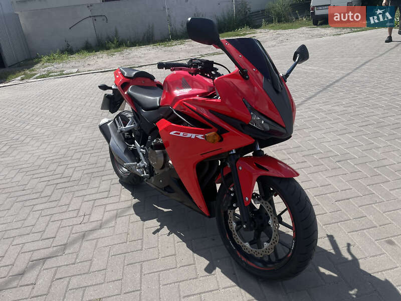 Спортбайк Honda CBR 400R 2016 в 