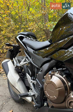 Спортбайк Honda CBR 400R 2016 в  фото 17 Спортбайк Honda CBR 400R 2016 в