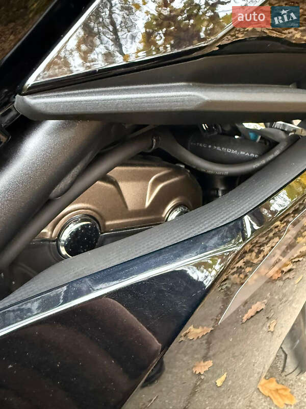 Спортбайк Honda CBR 400R 2016 в Києві