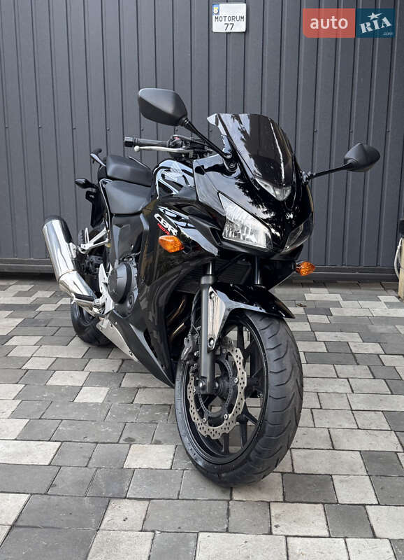 Спортбайк Honda CBR 400R 2013 в Дніпрі фото 6 Спортбайк Honda CBR 400R 2013 в Дніпрі