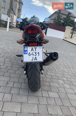 Спортбайк Honda CBR 500R 2016 в Снятині
