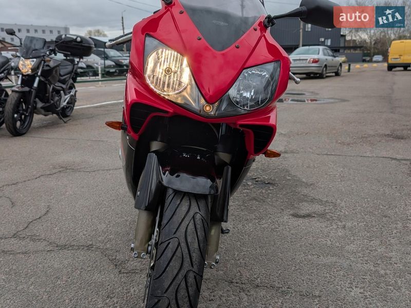 Мотоцикл Спорт-туризм Honda CBR 600F4i 2004 в Киеве фото 3 Мотоцикл Спорт-туризм Honda CBR 600F4i 2004 в Киеве