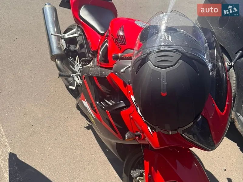 Honda CBR 600F4i 2001