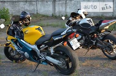 Мотоцикл Спорт-туризм Honda CBR 600F 1999 в Светловодске