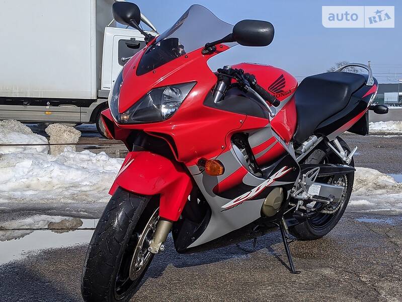 Мотоцикл Спорт-туризм Honda CBR 600F 2005 в Киеве