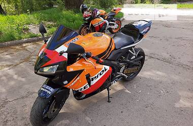 Спортбайк Honda CBR 600F 2006 в Марганце