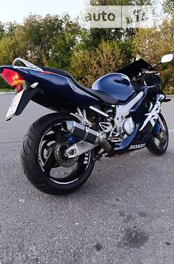 Мотоцикл Спорт-туризм Honda CBR 600F 1999 в Хмельницком