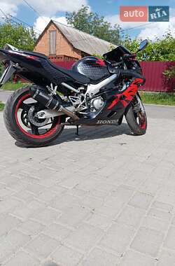 Спортбайк Honda CBR 600F 2000 в Виннице