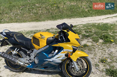 Мотоцикл Спорт-туризм Honda CBR 600F 1999 в 