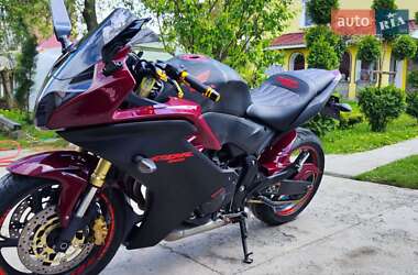 Мотоцикл Спорт-туризм Honda CBR 600F 2012 в 