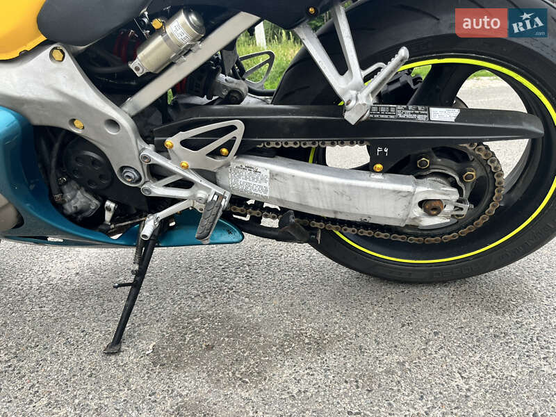 Спортбайк Honda CBR 600F 1999 в Києві