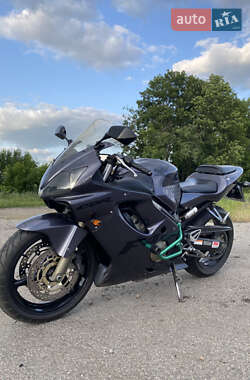 Спортбайк Honda CBR 600F 2001 в 