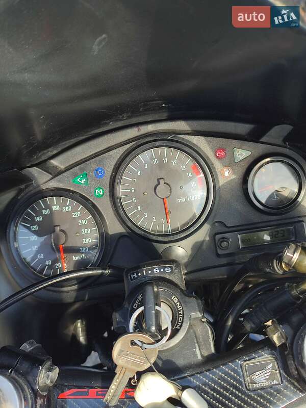 Мотоцикл Спорт-туризм Honda CBR 600F 2000 в Смілі фото 2 Мотоцикл Спорт-туризм Honda CBR 600F 2000 в Смілі