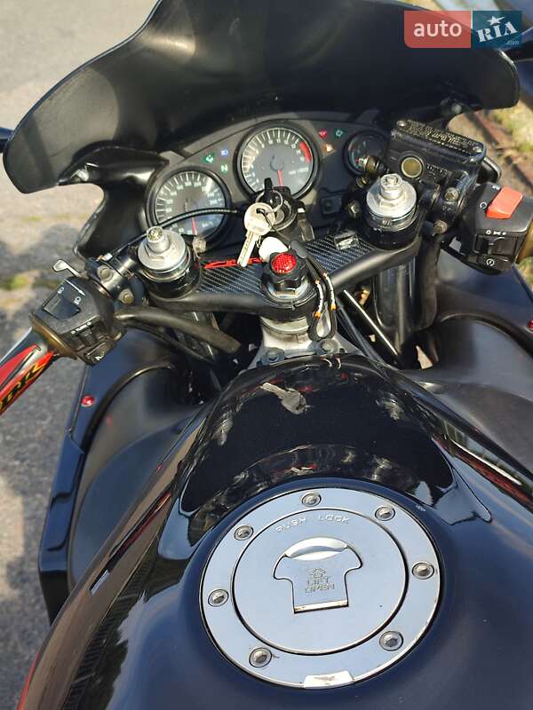 Honda CBR 600F 2000