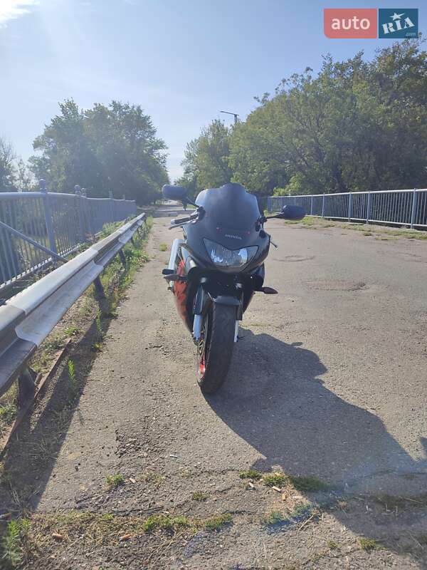 Мотоцикл Спорт-туризм Honda CBR 600F 2000 в Смілі фото 8 Мотоцикл Спорт-туризм Honda CBR 600F 2000 в Смілі