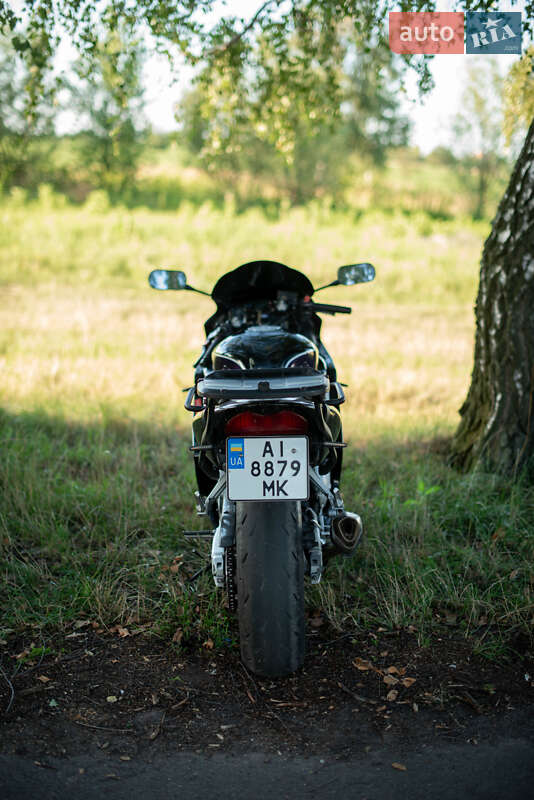 Спортбайк Honda CBR 600F 2000 в Переяславі