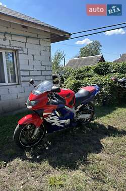 Мотоцикл Спорт-туризм Honda CBR 600F 1999 в 