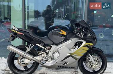 Спортбайк Honda CBR 600F 1999 в Ровно