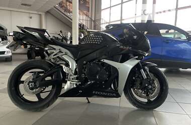 Спортбайк Honda CBR 600RR 2007 в Каменец-Подольском