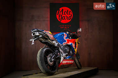 Спортбайк Honda CBR 600RR 2020 в 