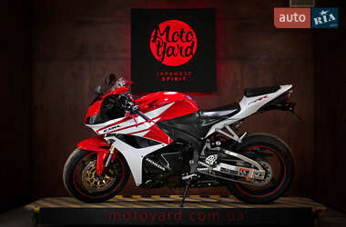 Спортбайк Honda CBR 600RR 2012 в Днепре