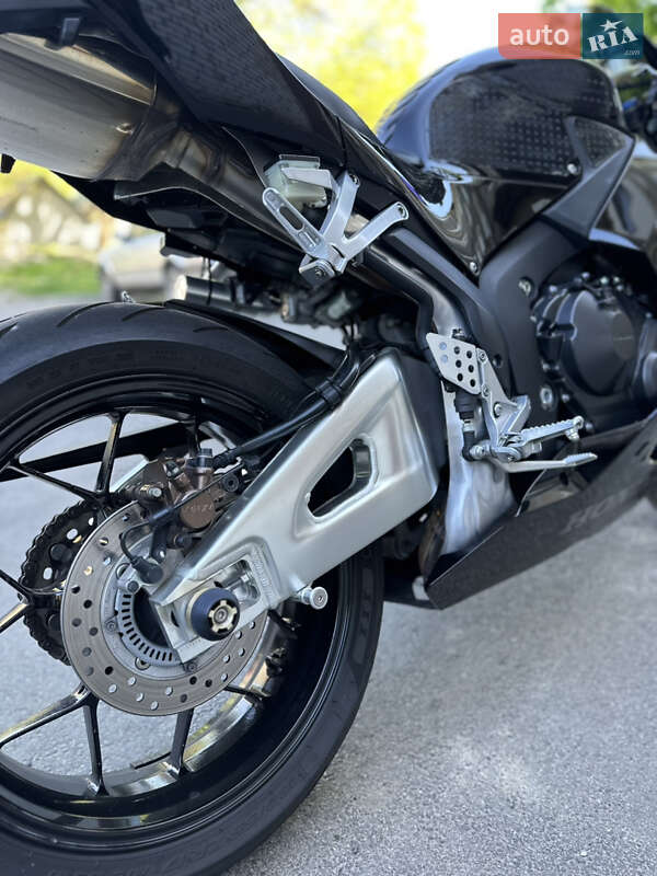 Спортбайк Honda CBR 600RR 2013 в Харкові