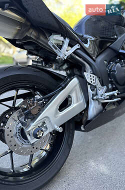 Спортбайк Honda CBR 600RR 2013 в 