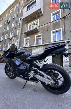 Спортбайк Honda CBR 600RR 2013 в 