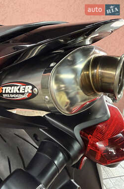 Мотоцикл Спорт-туризм Honda CBR 600RR 2010 в 