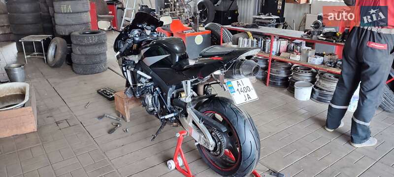 Спортбайк Honda CBR 600RR 2005 в Яготине