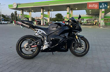 Спортбайк Honda CBR 600RR 2012 в 