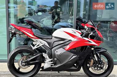 Спортбайк Honda CBR 600RR 2012 в Ровно