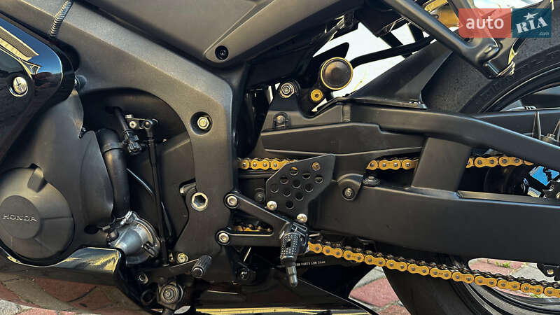 Спортбайк Honda CBR 600RR 2007 в Одессе
