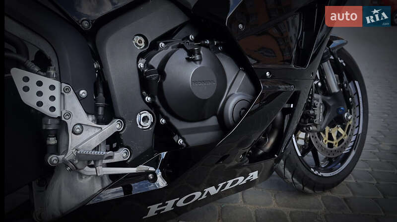 Спортбайк Honda CBR 600RR 2016 в Вінниці