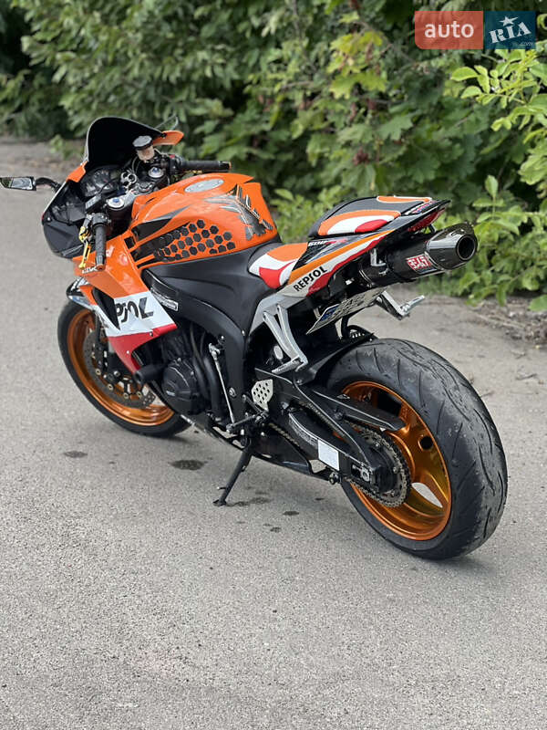 Спортбайк Honda CBR 600RR 2007 в Немирові
