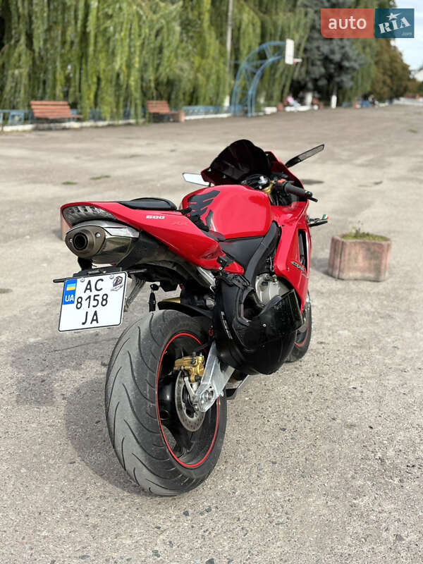 Спортбайк Honda CBR 600RR 2003 в Гусятині