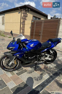Спортбайк Honda CBR 600RR 2007 в Харкові