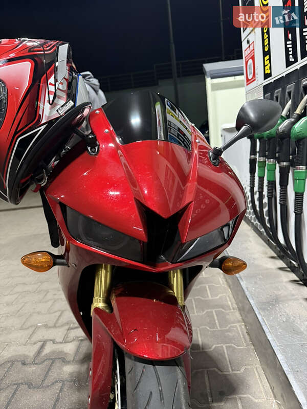 Спортбайк Honda CBR 600RR 2023 в Киеве