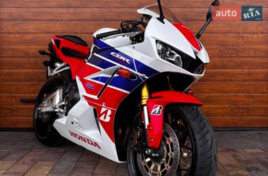 Спортбайк Honda CBR 600RR 2015 в Белой Церкви
