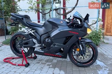 Спортбайк Honda CBR 600RR 2018 в Борщеві