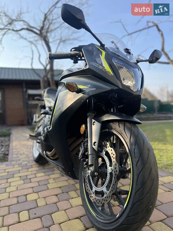 Мотоцикл Спорт-туризм Honda CBR 650F 2016 в Киеве