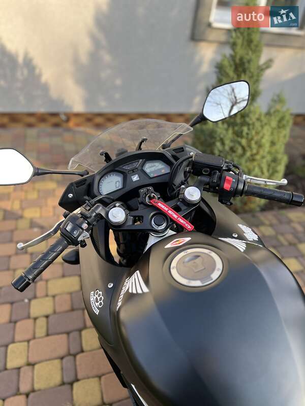 Мотоцикл Спорт-туризм Honda CBR 650F 2016 в Киеве