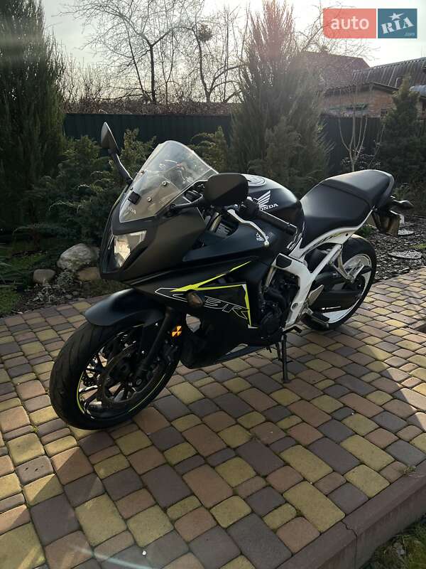Мотоцикл Спорт-туризм Honda CBR 650F 2016 в Киеве