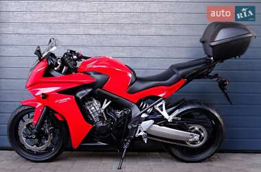 Мотоцикл Спорт-туризм Honda CBR 650F 2018 в 