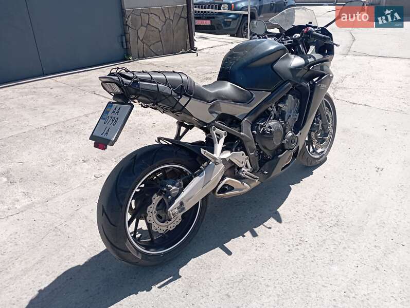Спортбайк Honda CBR 650F 2016 в Києві