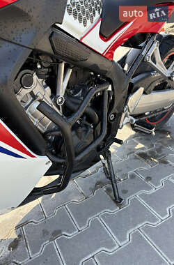 Мотоцикл Спорт-туризм Honda CBR 650F 2015 в 